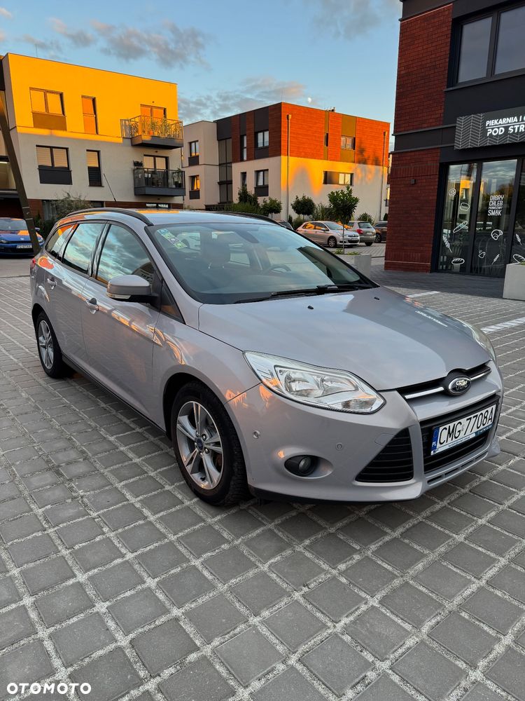 Ford Focus 1.0 EcoBoost STart-Stopp-System TITANIUM - 1