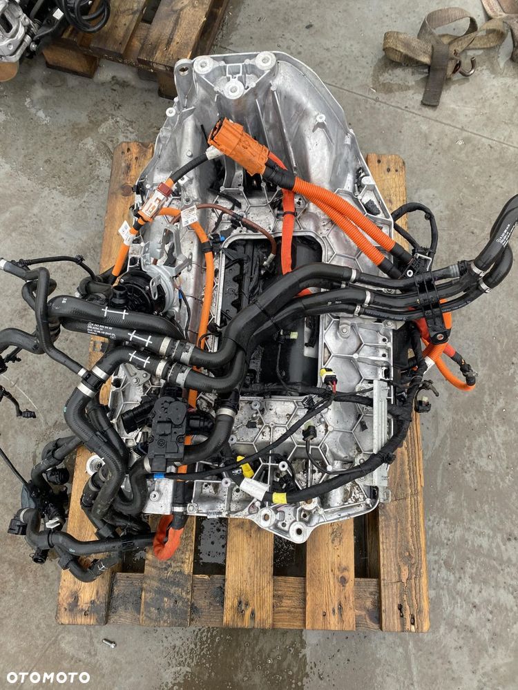 Mercedes EQB 250 silnik kompletny - 3