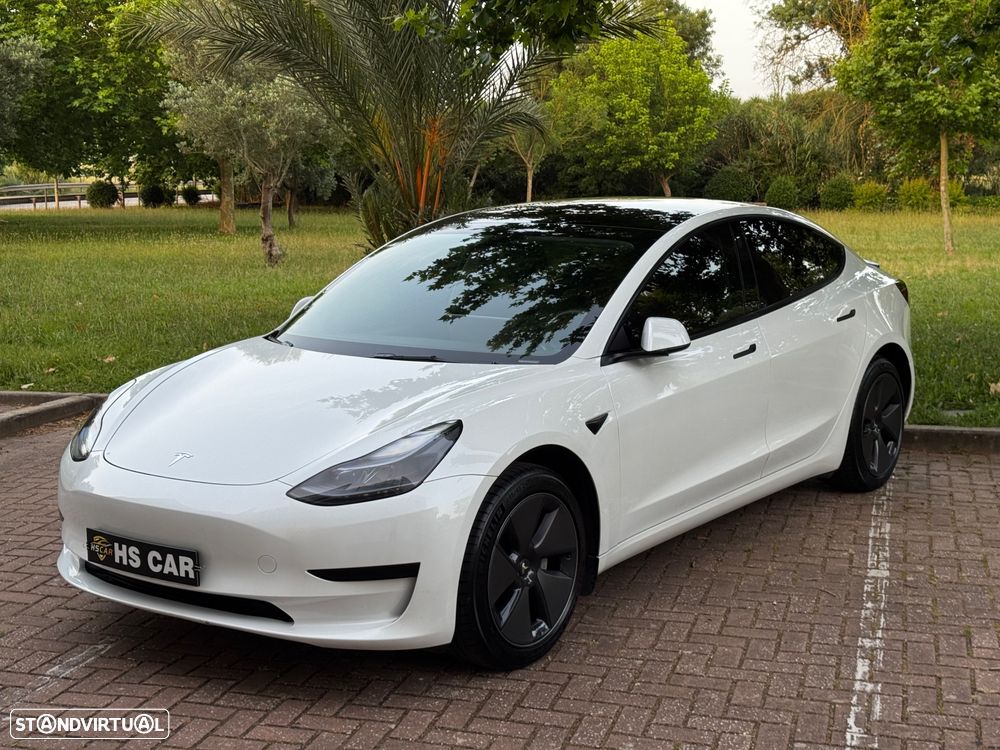 Tesla Model 3 Standard Range Plus RWD - 3