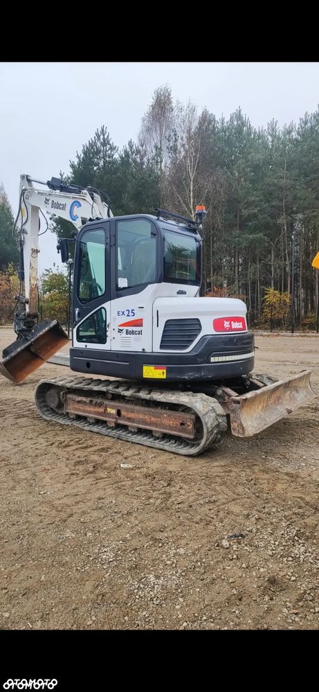 Bobcat E85 - 2