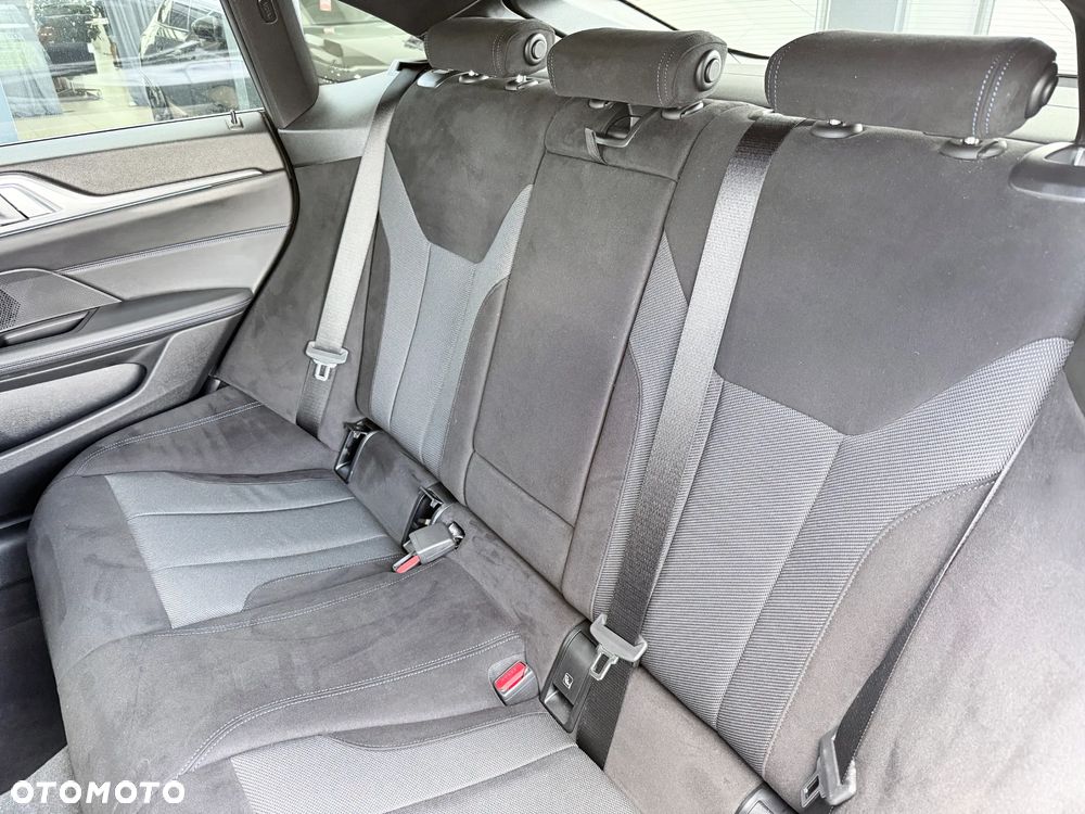 BMW Seria 4 430i xDrive M Sport - 33