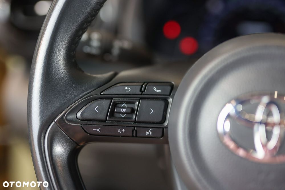 Toyota Yaris Cross Hybrid 1.5 Comfort - 26
