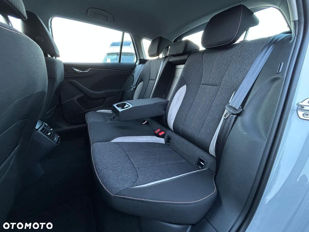 Skoda Scala 1.5 TSI Selection DSG - 19