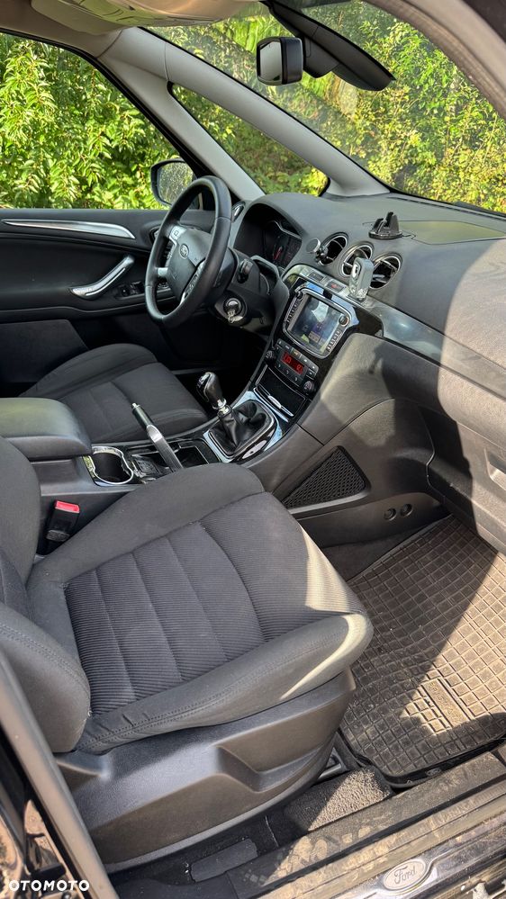 Ford S-Max 2.0 TDCi DPF Titanium - 8