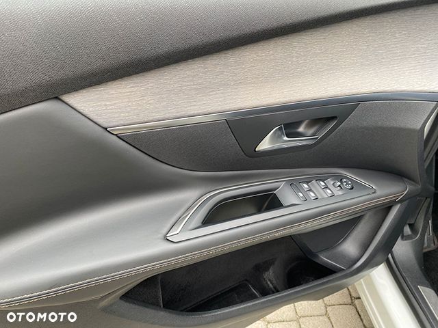 Peugeot 3008 2.0 BlueHDi GT S&S EAT6 - 17