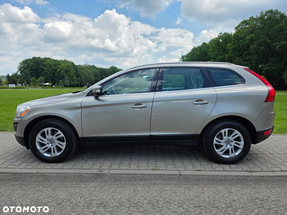 Volvo XC 60 D5 AWD Summum - 2