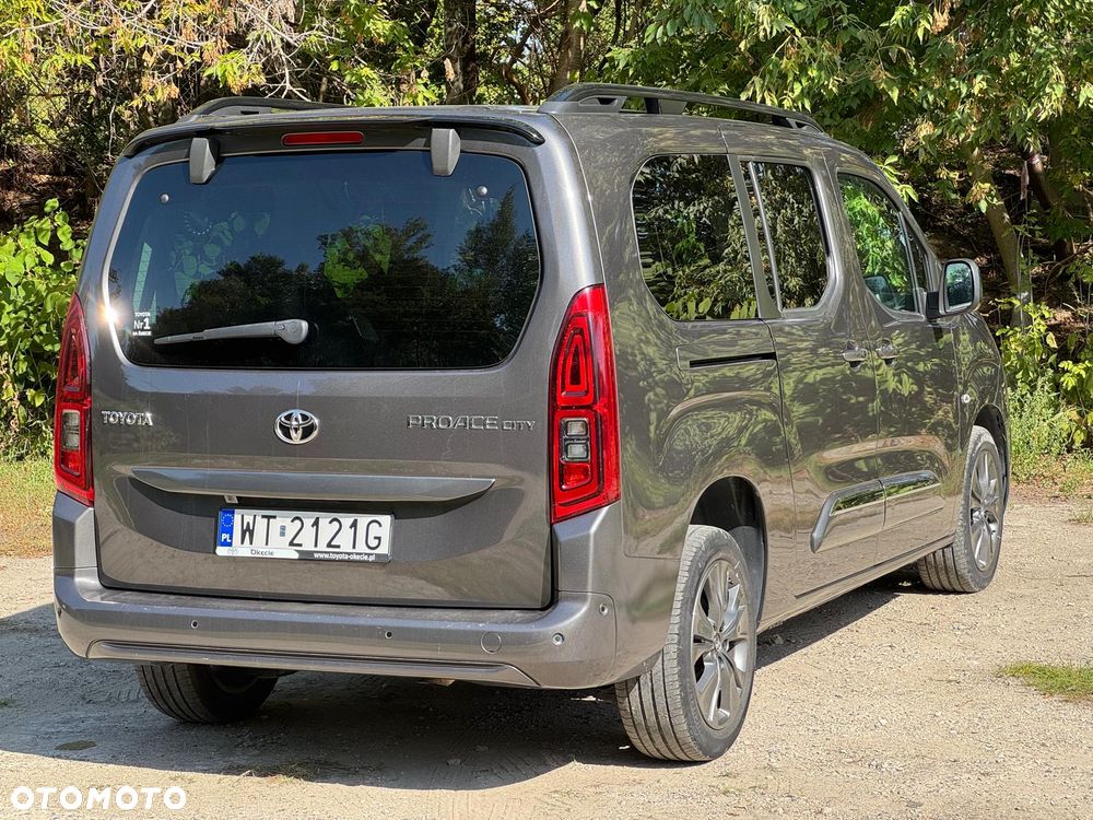 Toyota Proace City Verso Long 1.5 D-4D Family - 3