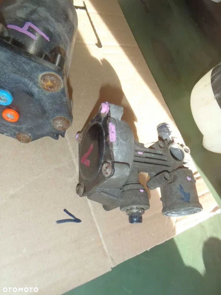 kompresor silniczek silnik tłok czujnik range rover sport discovery - 3