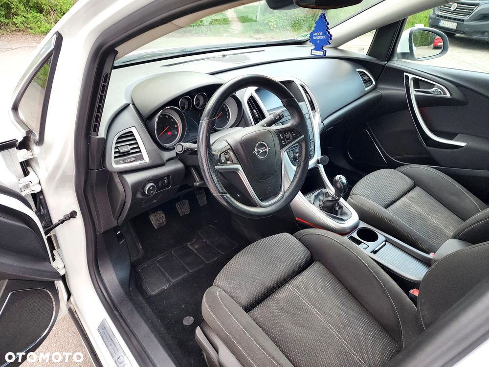 Opel Astra 1.6 Turbo Edition Sport - 30