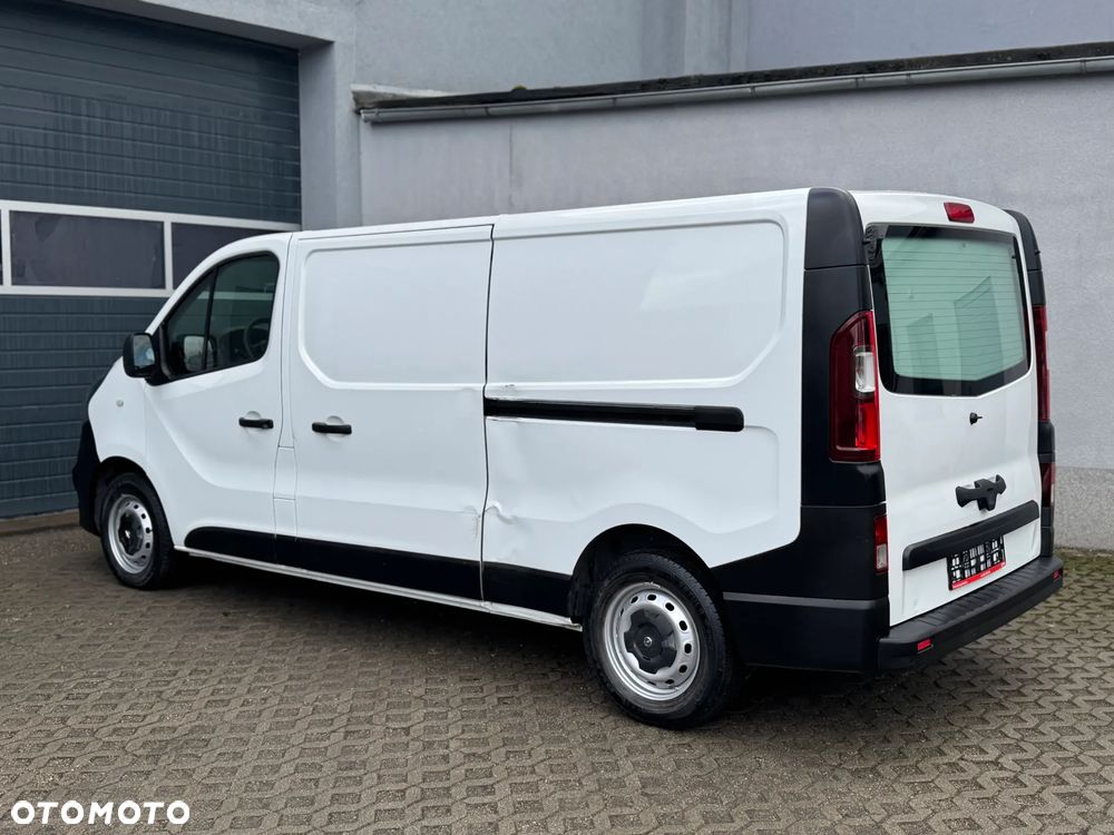 Opel Vivaro - 4