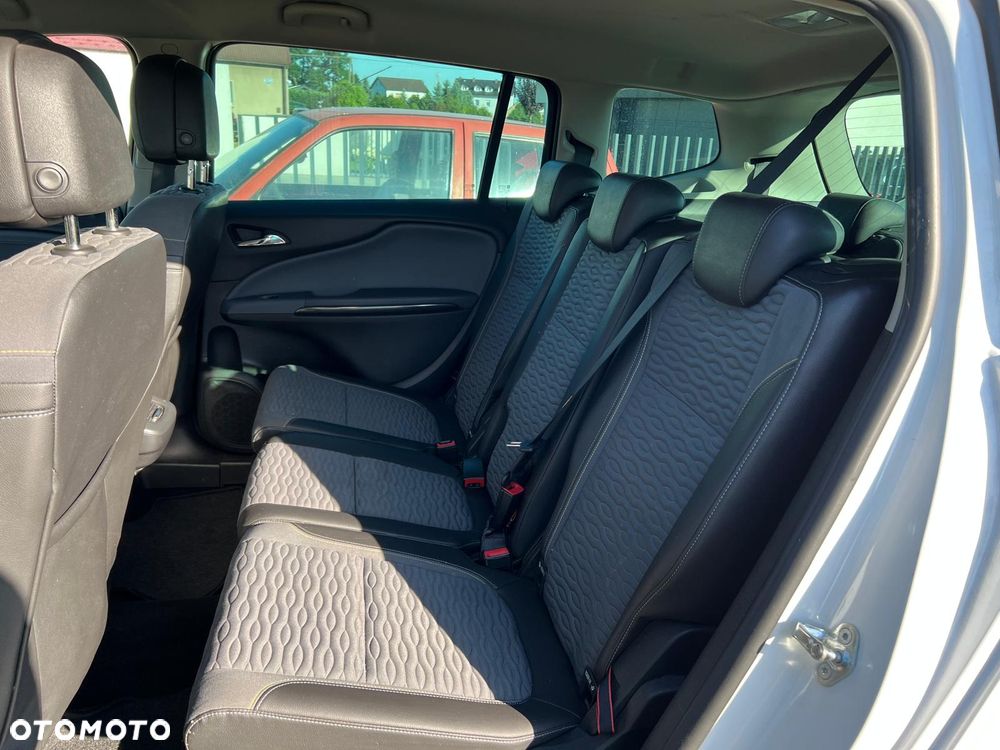 Opel Zafira - 7