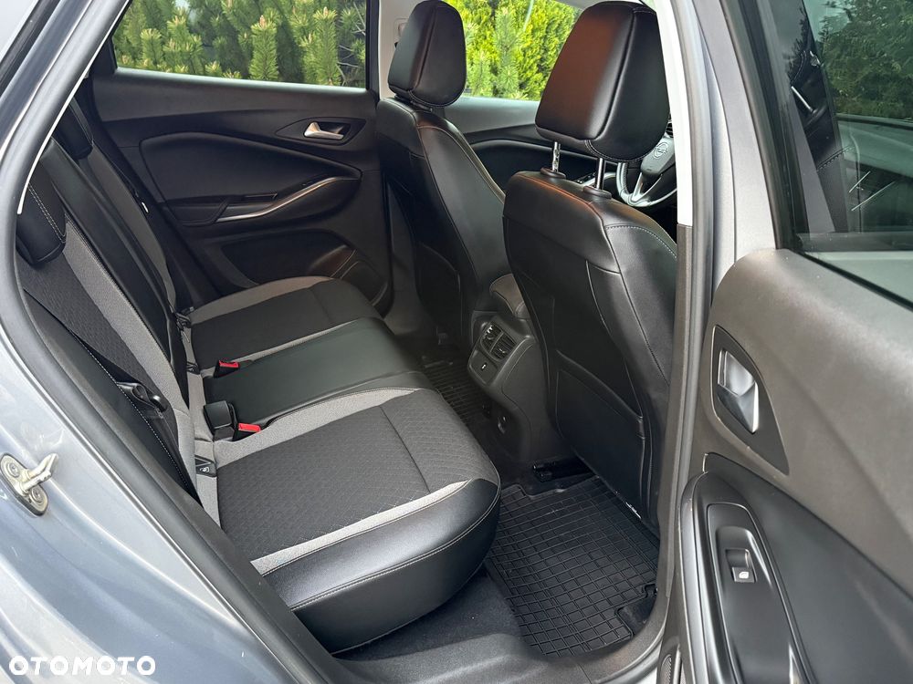 Opel Grandland X - 11