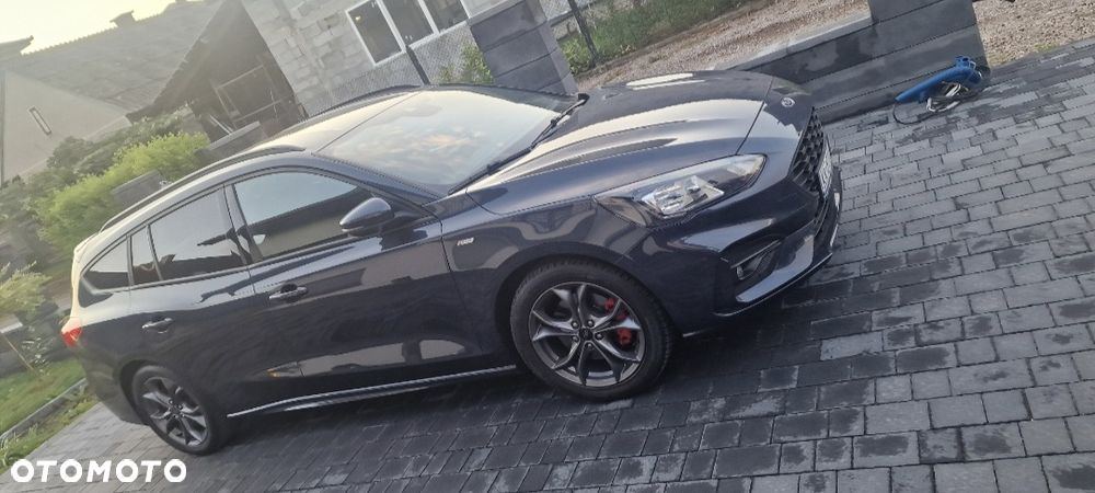 Ford Focus ver-1-5-ecoboost-st--line-ass-powershift - 3