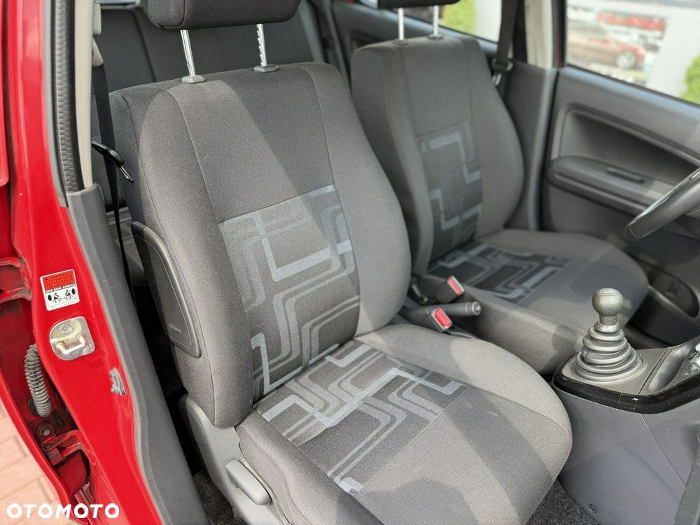 Suzuki Splash - 26