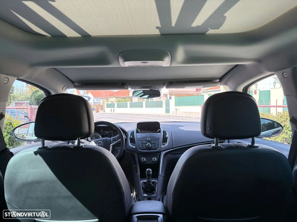 Opel Zafira 2.0 CDTI Cosmo - 27