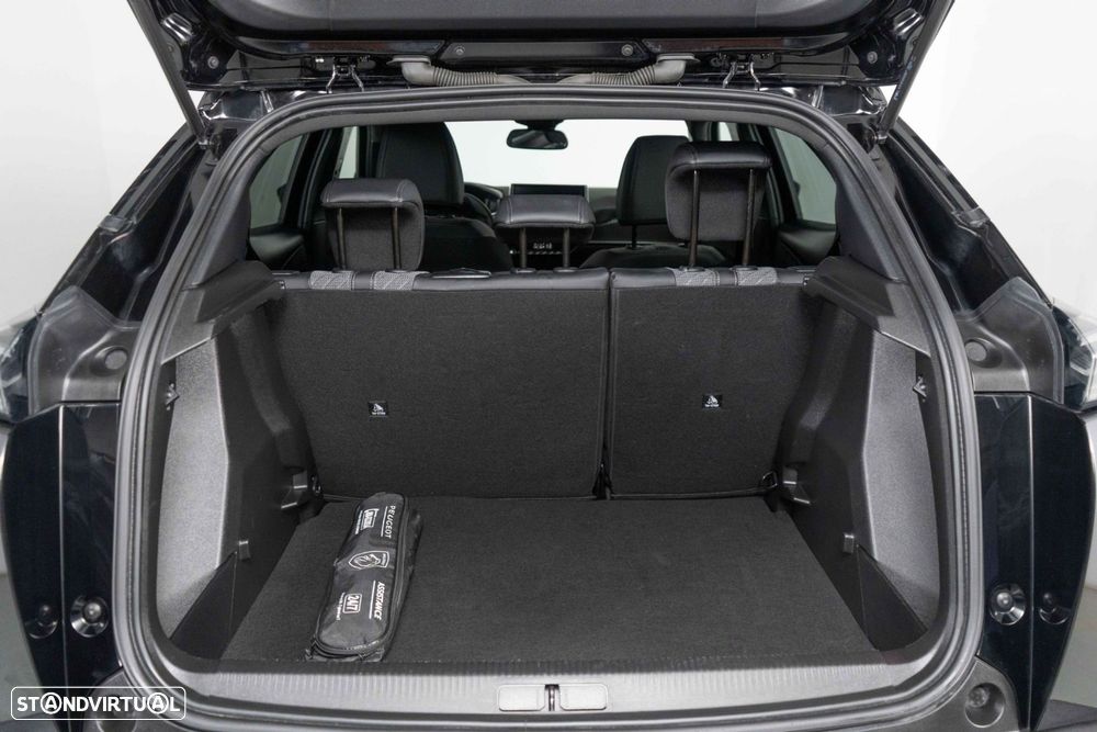 Peugeot 2008 1.2 PureTech Allure - 14