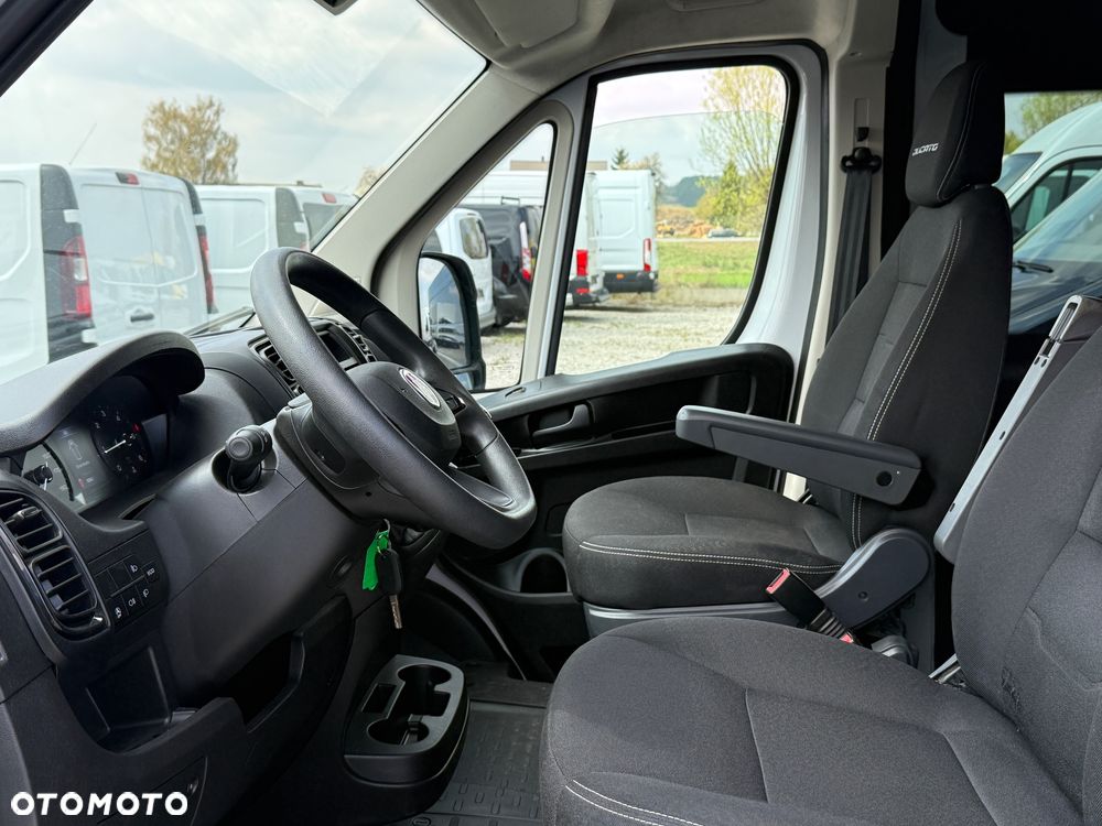 Fiat Ducato* L2H2/brygadowy 6 miejsc/hak/kamera/klima/parktronic/Import Niemcy/bezwypadkowy/ - 15
