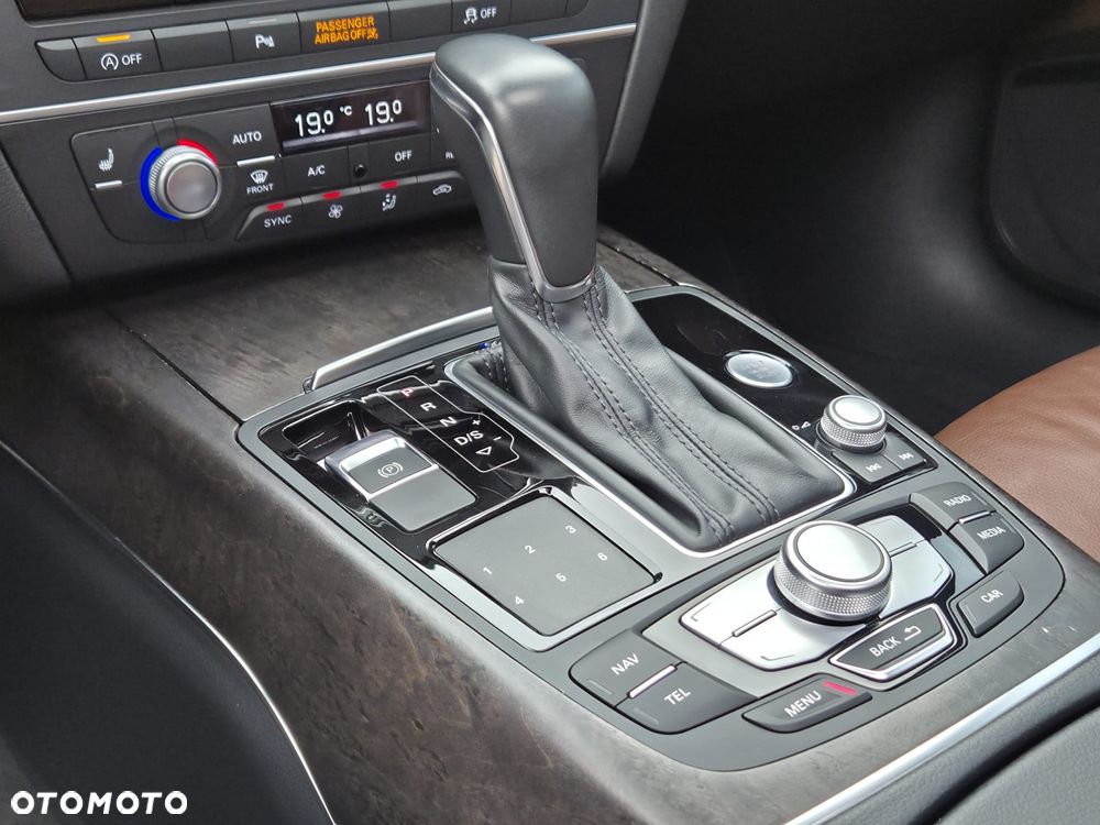 Audi A6 Limousine 2.0 TFSI Quattro S tronic - 33
