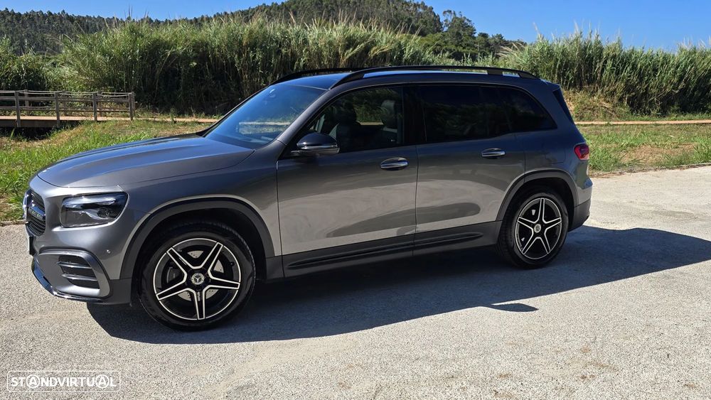 Mercedes-Benz GLB 200 d AMG Line - 19
