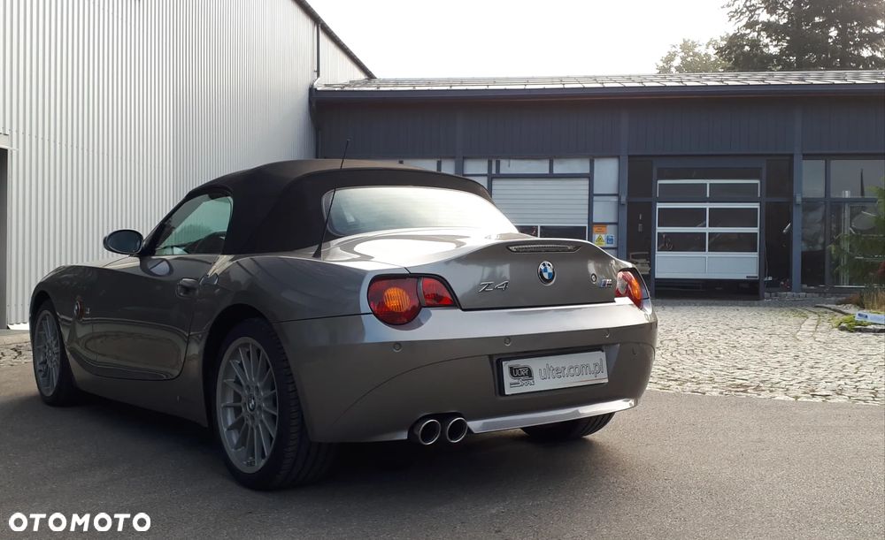 BMW Z4 2.2i - 8