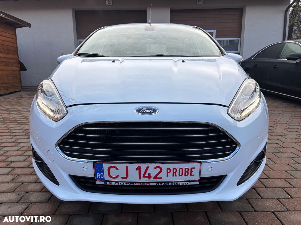 Ford Fiesta 1.6 TDCi DPF Titanium - 11