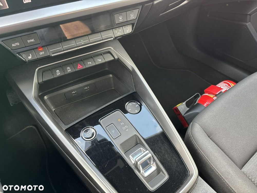 Audi A3 Sportback 35 TFSI S tronic advanced - 24