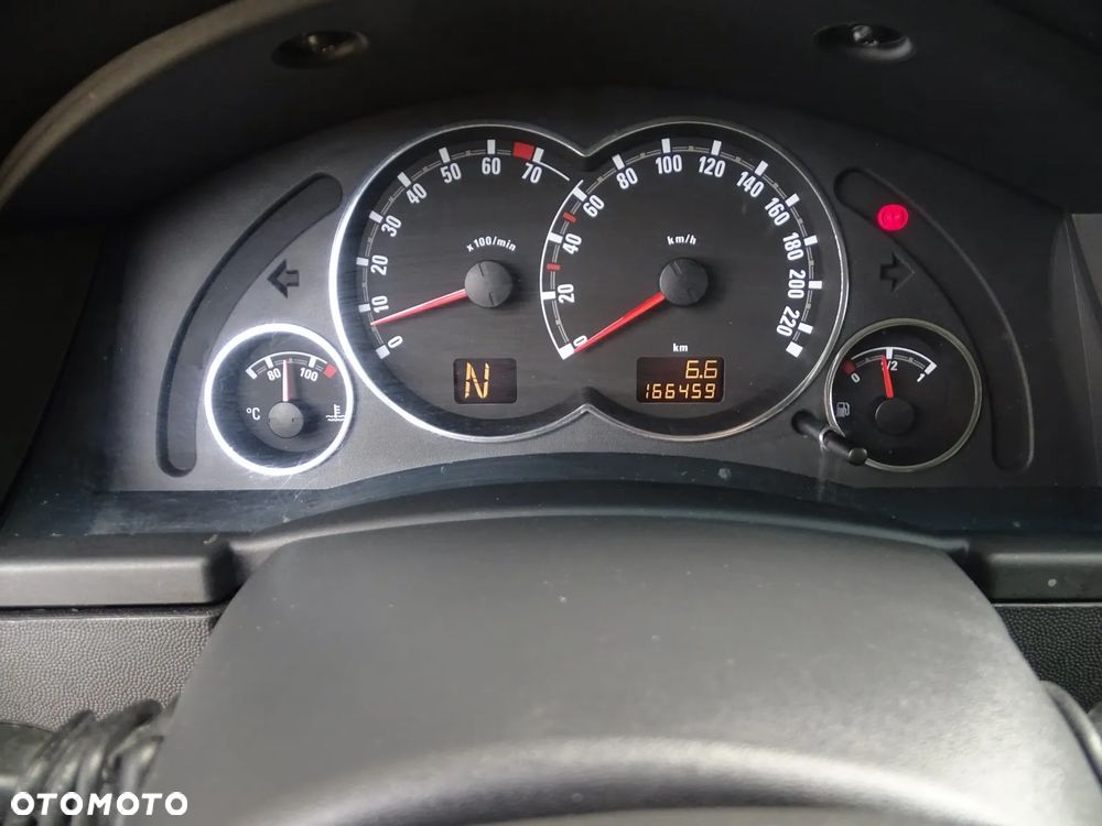 Opel Meriva 1.6 Cosmo MTA - 32