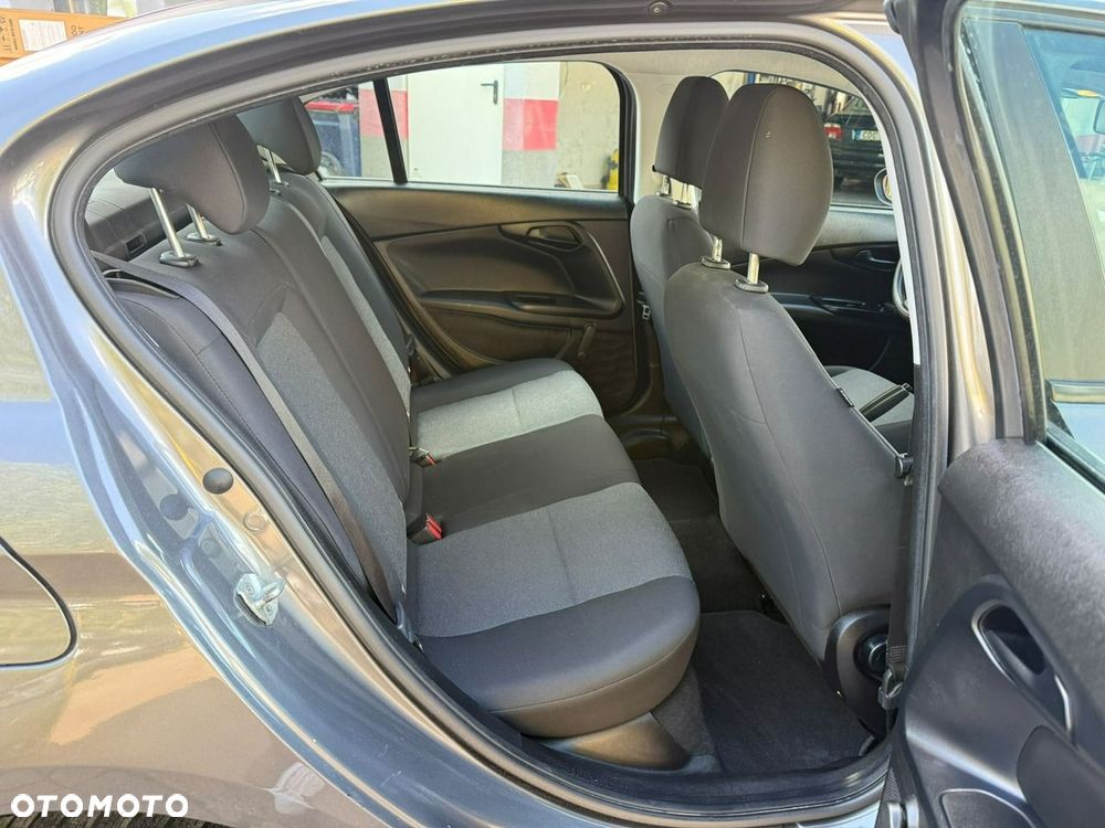 Fiat Tipo 1.4 Classic - 32