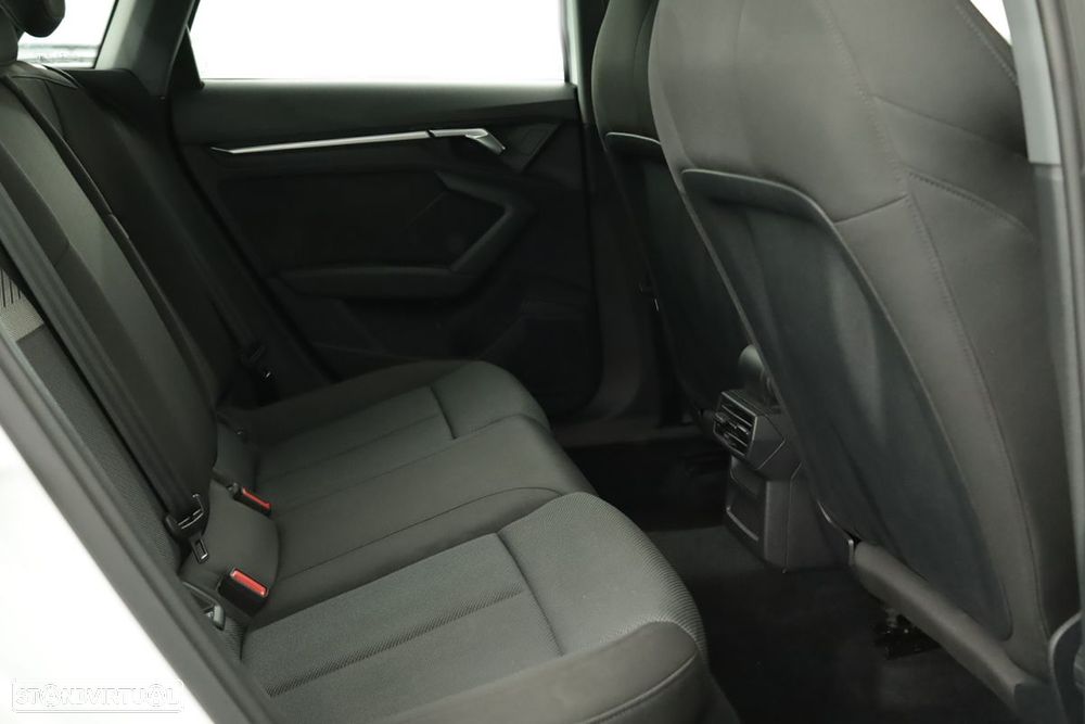 Audi A3 Sportback 30 TFSI Advanced S tronic - 22