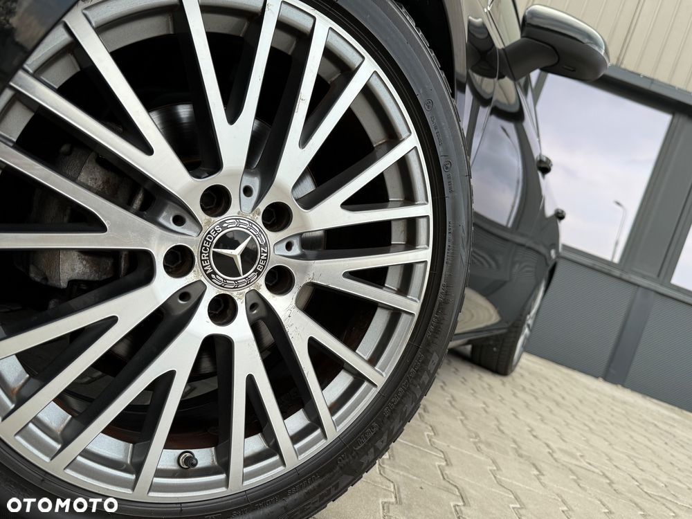 Mercedes-Benz CLA 180 7G-DCT Progressive Line Advanced - 18