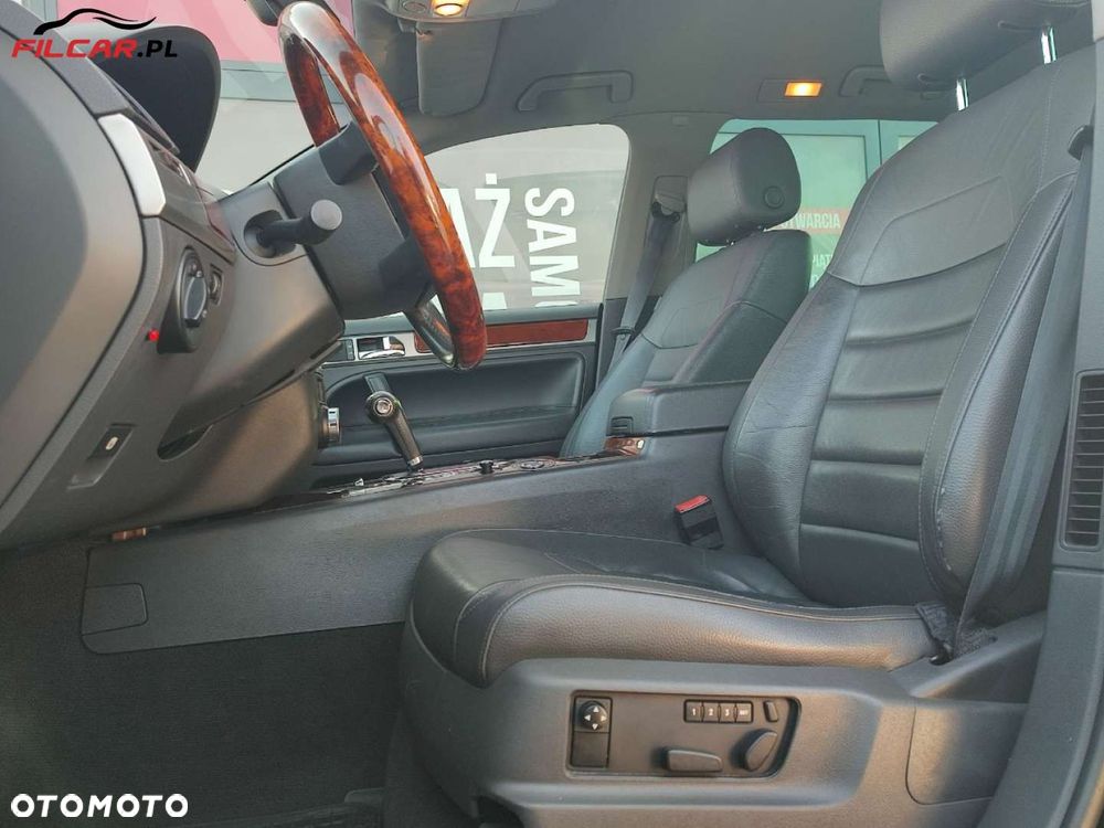 Volkswagen Touareg - 6