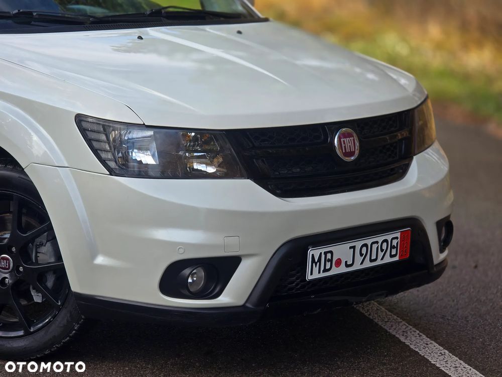 Fiat Freemont 2.0 Multijet 16V DPF Automatik Allrad Black Code - 34