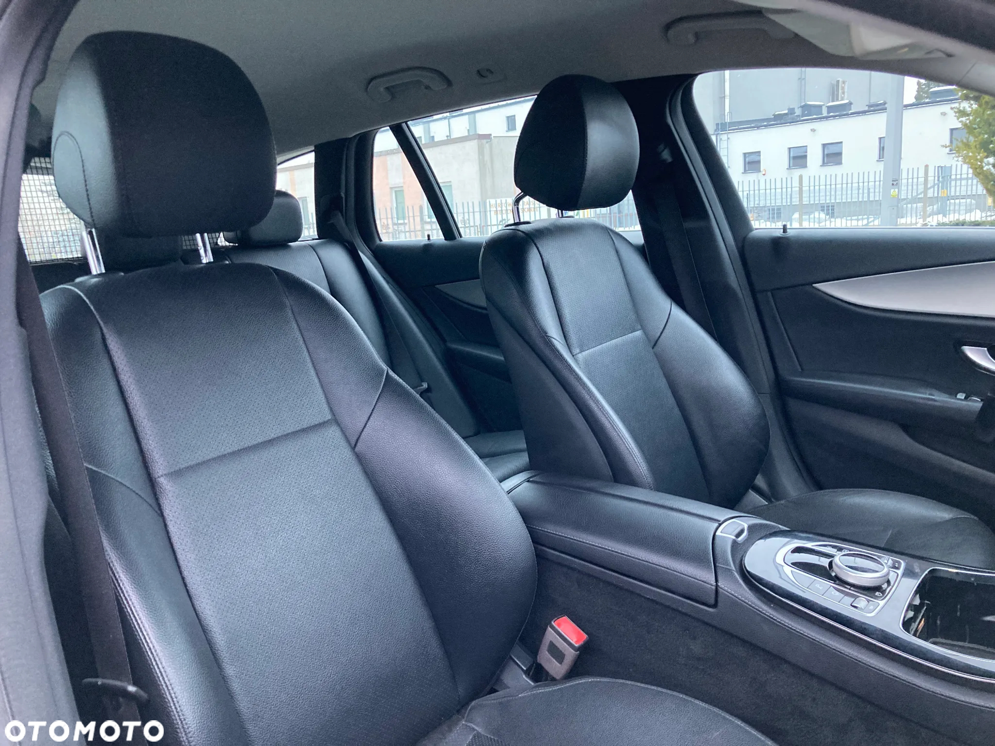 Mercedes-Benz Klasa E 200 T 9G-TRONIC Avantgarde - 13