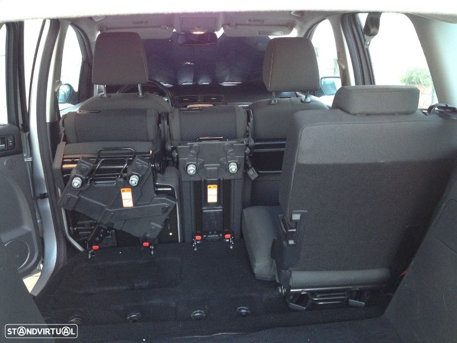Ford C-Max 1.6 TDCi Titanium - 7