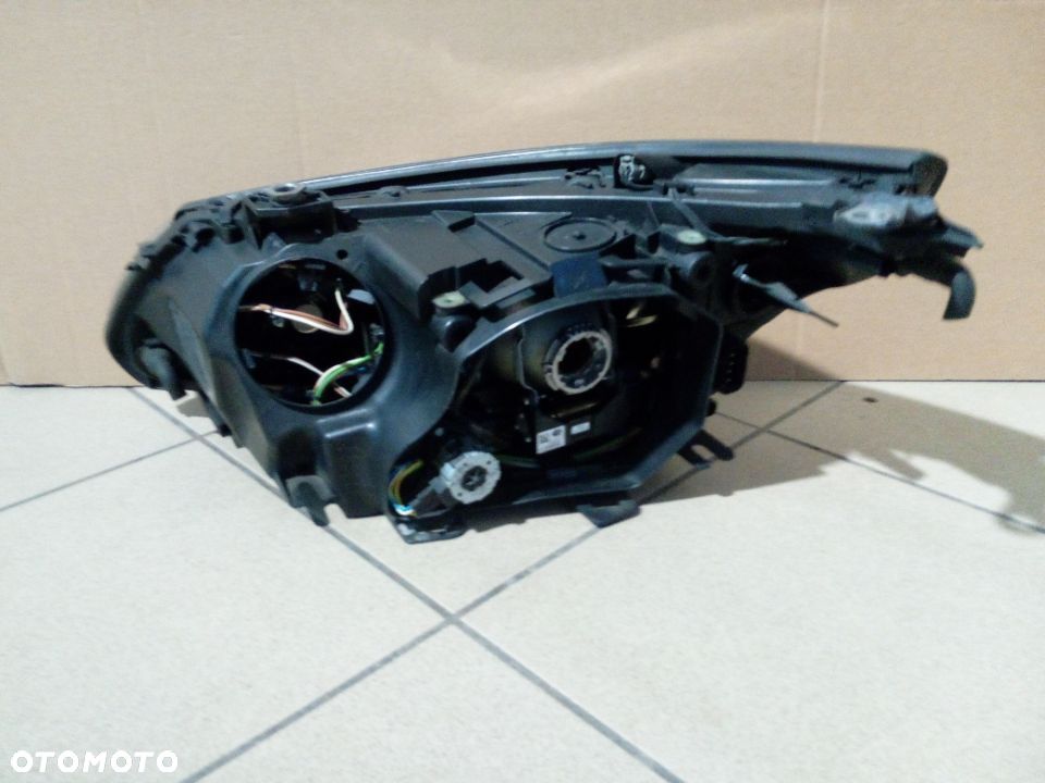 Bmw 5 e60 E61 Bixenon Skretny prawy USA - 2