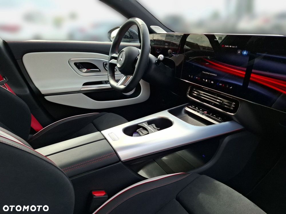 Mercedes-Benz CLA 200 mHEV 8G-DCT - 13