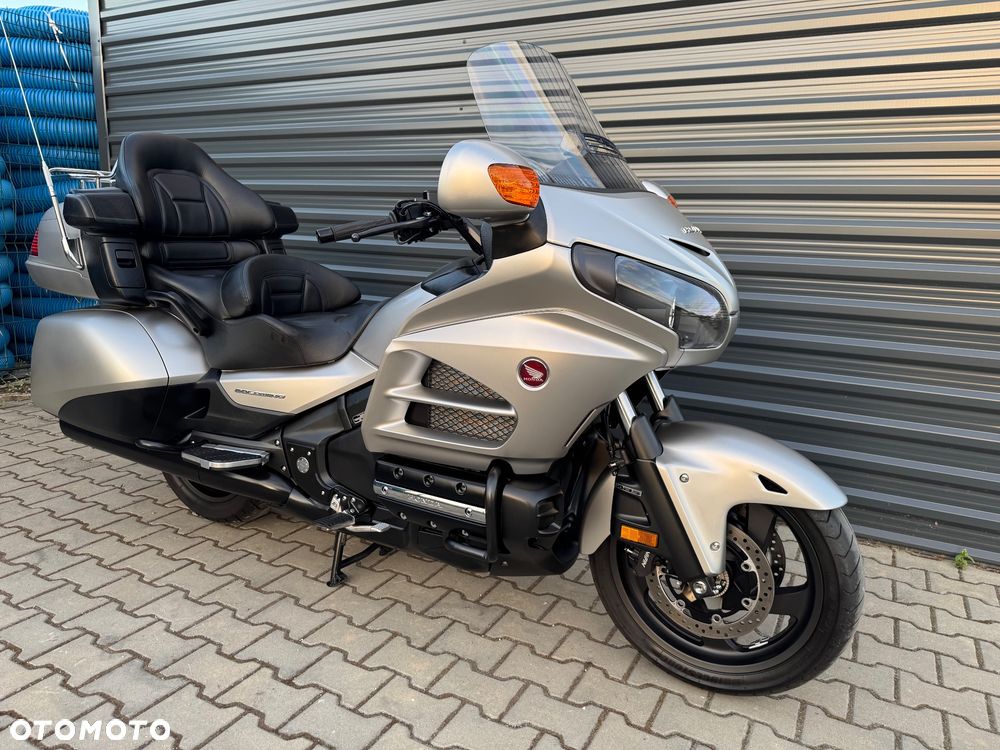Honda GL - 3