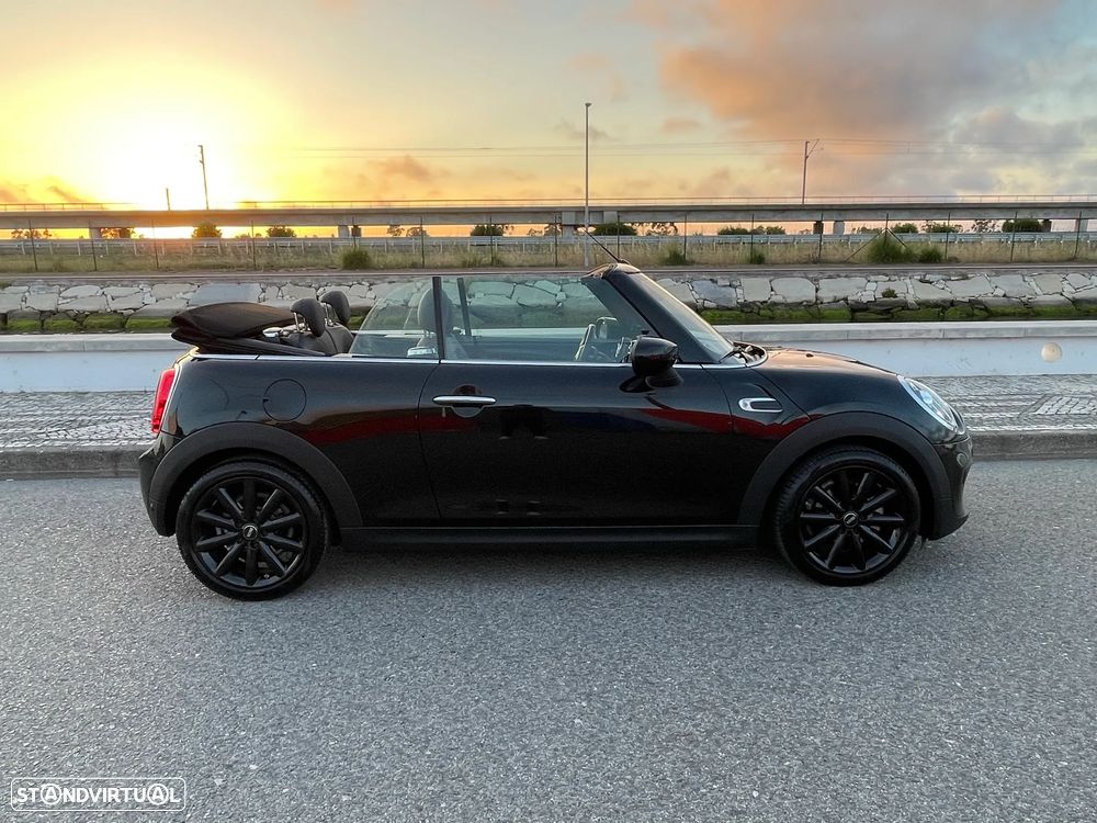 MINI Cabrio Cooper Auto. - 54