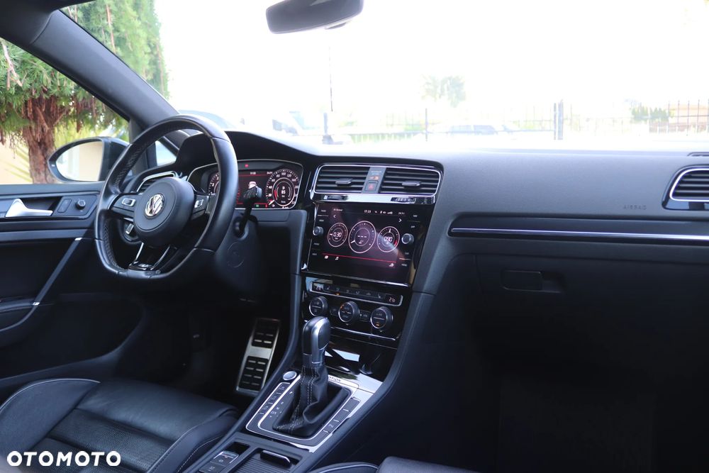 Volkswagen Golf 2.0 TSI BMT 4Mot R DSG - 24