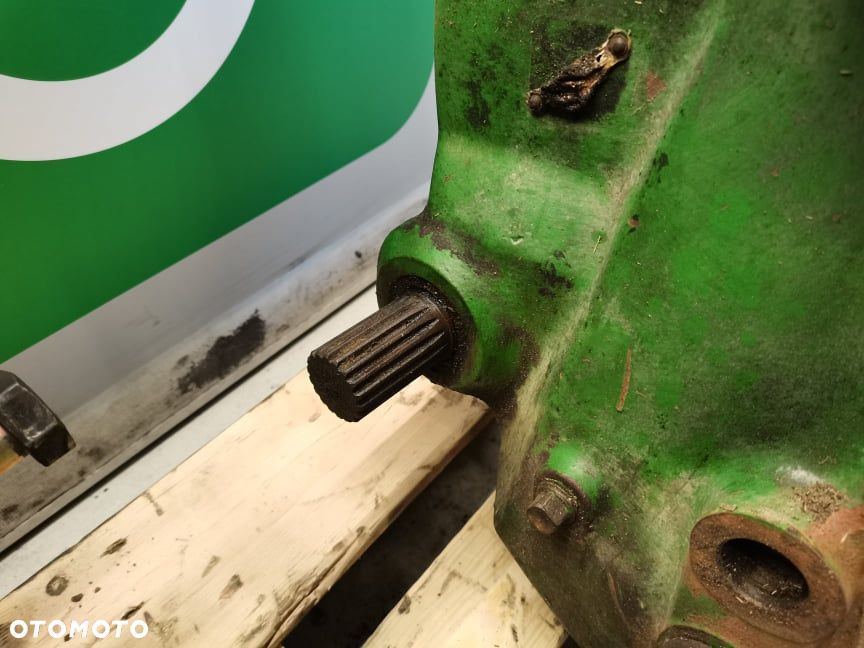 Reduktor John Deere 9640 WTS H163693 - 10