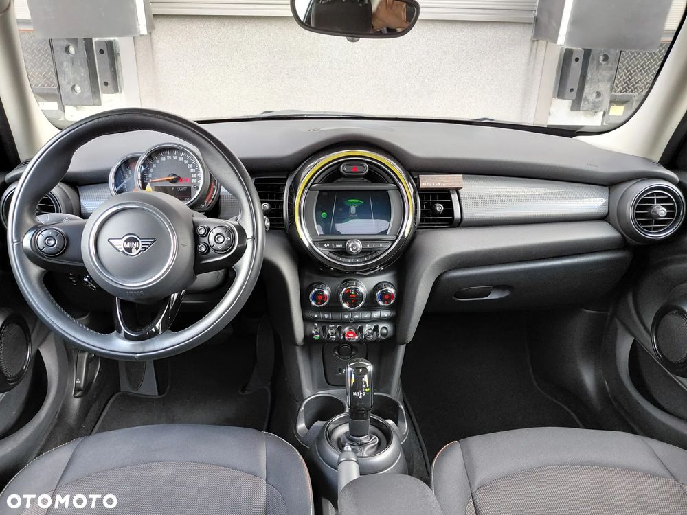 MINI Cooper Classic Trim - 28