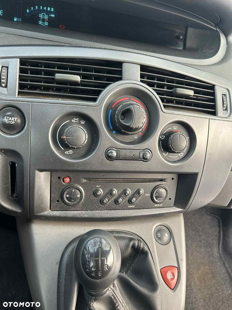 Renault Scenic - 6