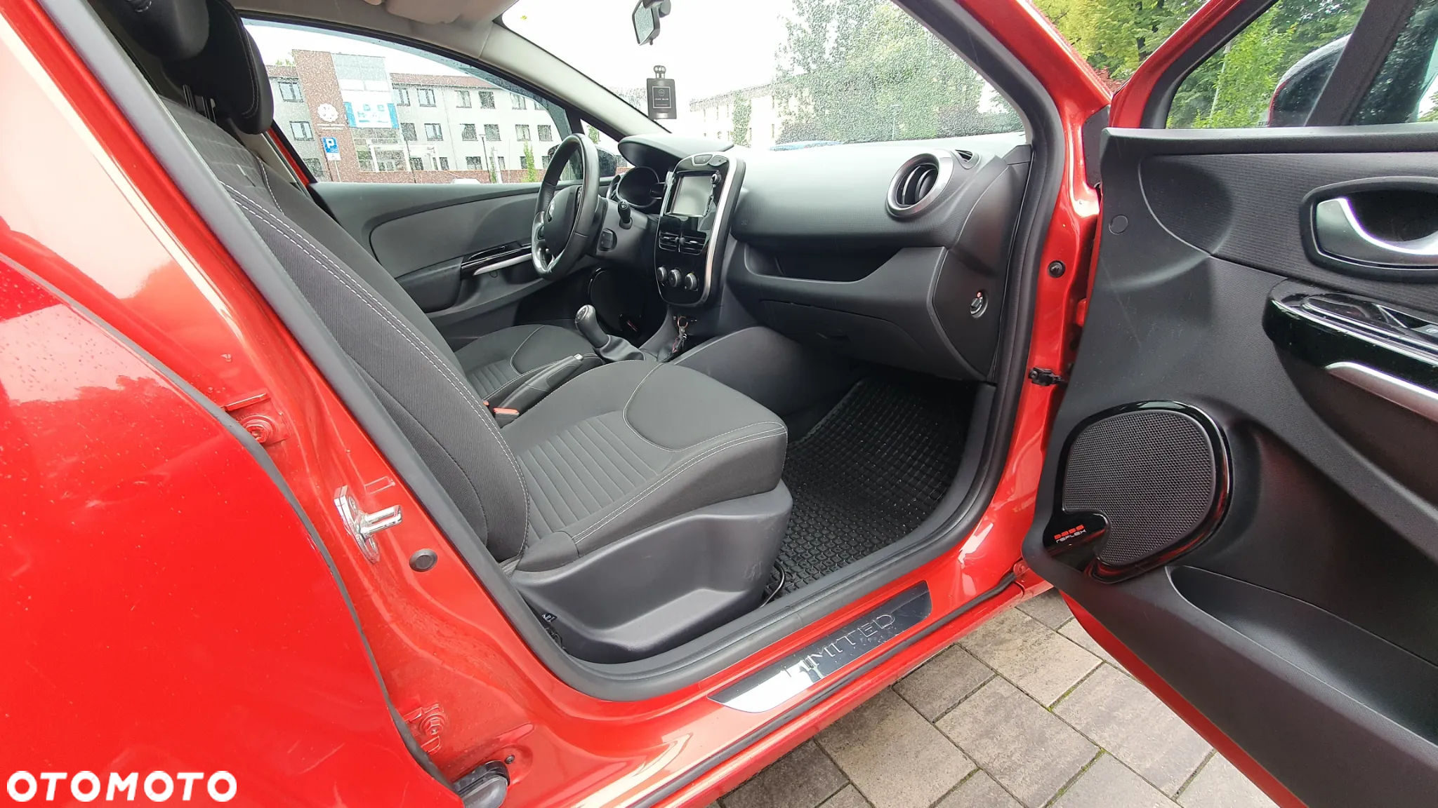 Renault Clio 0.9 Energy TCe Limited EU6 - 8