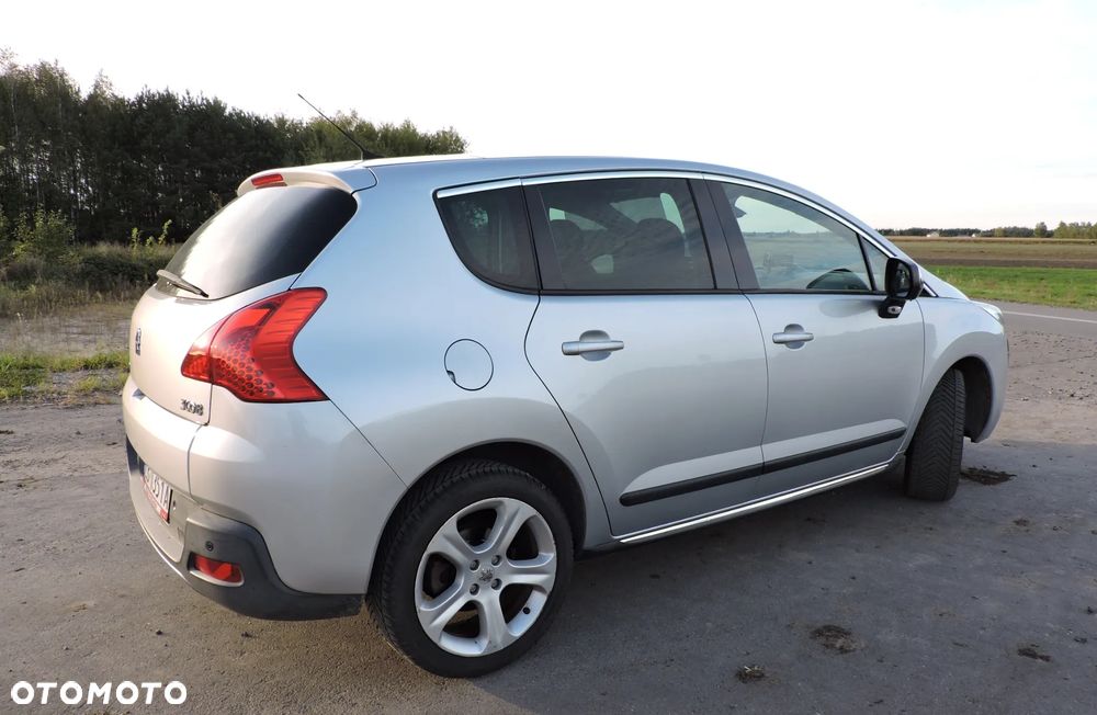 Peugeot 3008 1.6 HDi Active - 1