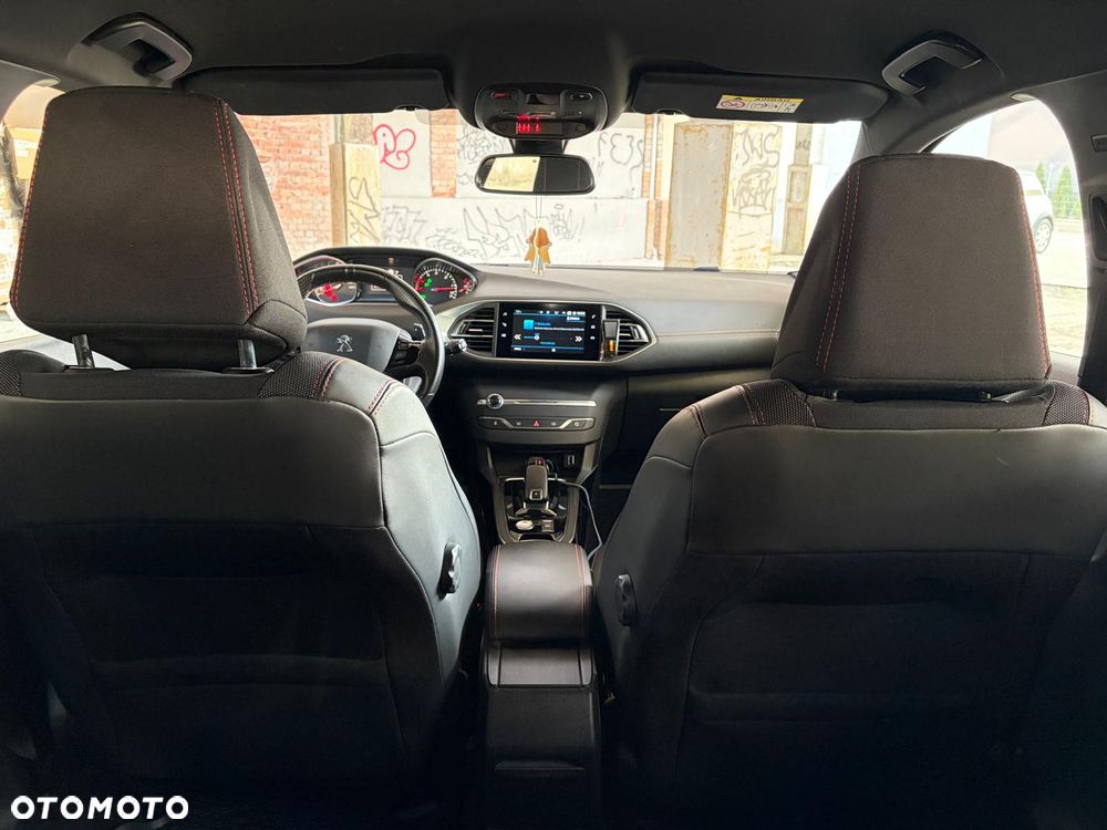 Peugeot 308 BlueHDi 130 EAT8 Stop & Start Allure - 28