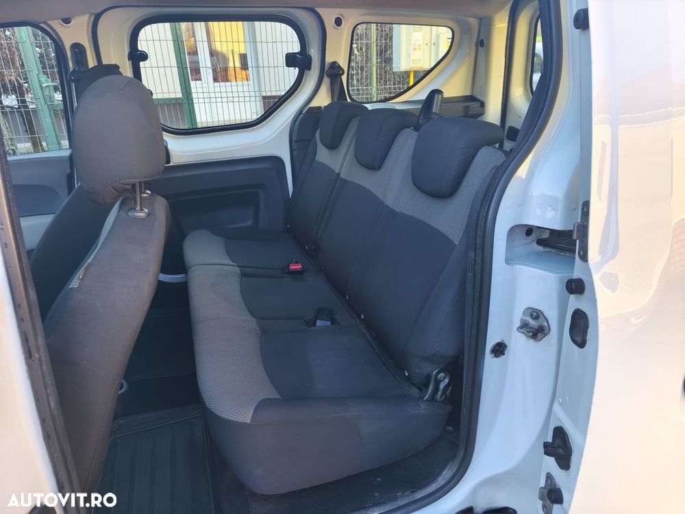 Dacia Dokker - 5
