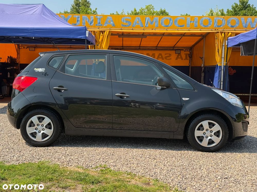 Kia Venga - 6
