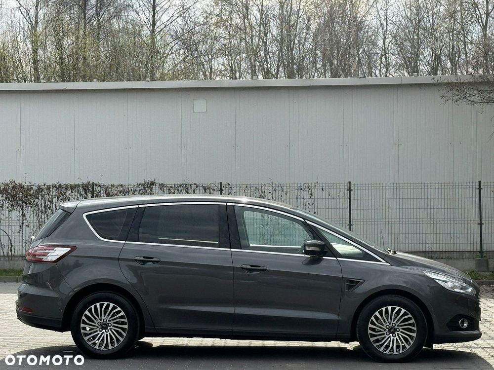Ford S-Max 2.0 EcoBlue Titanium - 39