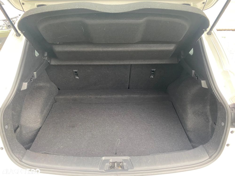 Nissan Qashqai - 13