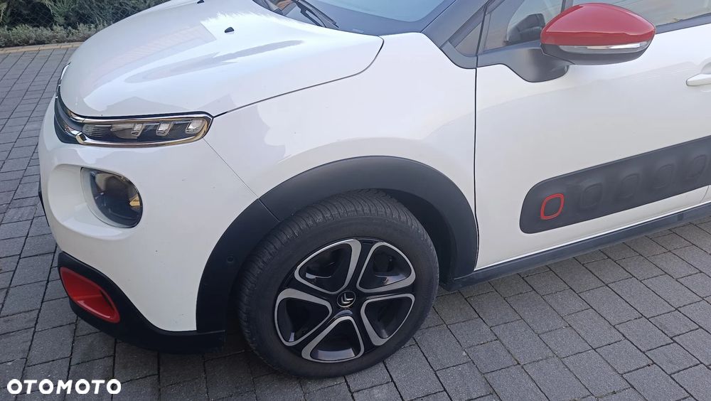 Citroën C3 1.2 PureTech Shine S&S - 6